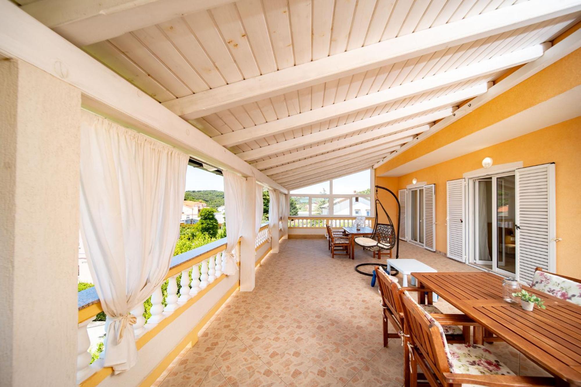 Foric Apartments With Outdoor Heated Pool Раб Екстер'єр фото